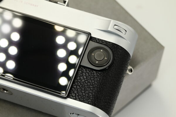 [EXC++] LEICA M10P silver fullbox - Image 14