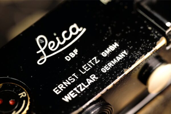 LEICA M2 ORIGINAL BLACK PAINT - Image 18