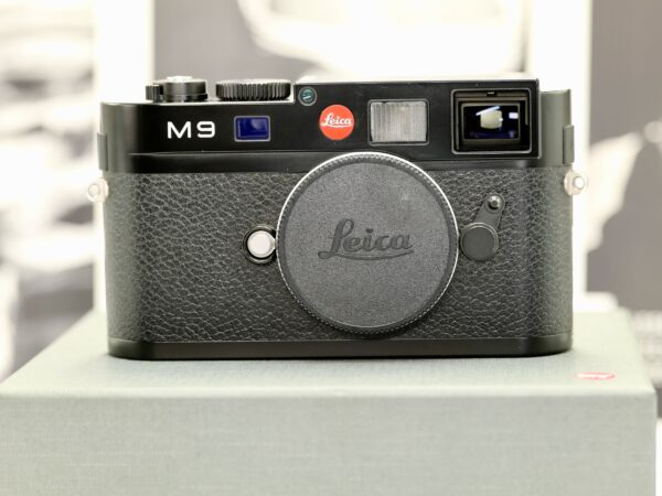 [Mint-] LEICA M9 "Black Paint" Sensor ID15  FULLBOX - Image 2