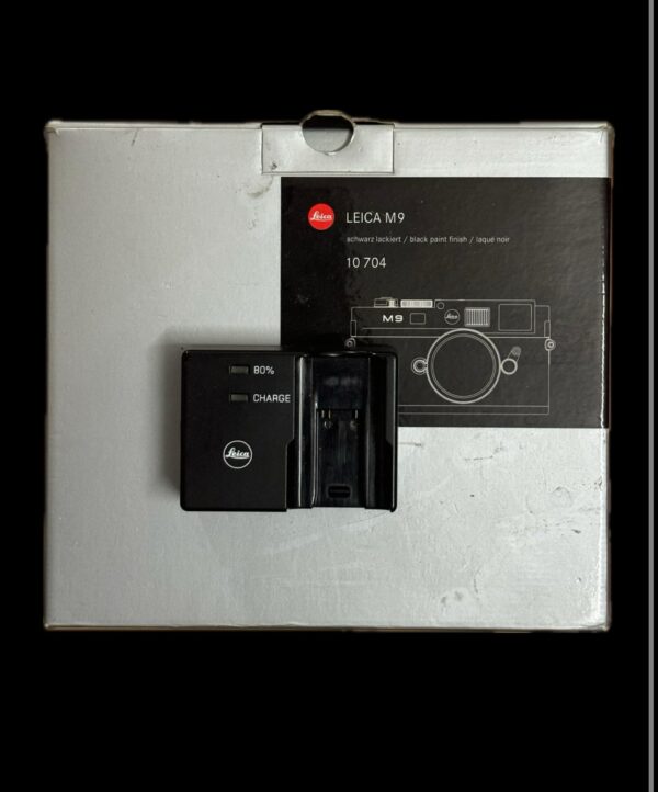 [Mint-] LEICA M9 "Black Paint" Sensor ID15  FULLBOX - Image 10