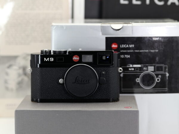 [Mint-] LEICA M9 "Black Paint" Sensor ID16  FULLBOX