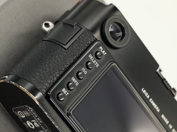 [Mint-] LEICA M9 "Black Paint" Sensor ID16  FULLBOX - Image 9