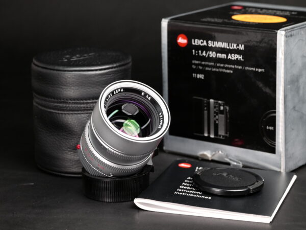 [Mint-] SUMMILUX 50 F1.4 silver -boxed
