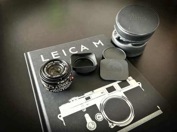 Leica Summicron 35 F2.0  Asph Black chrome