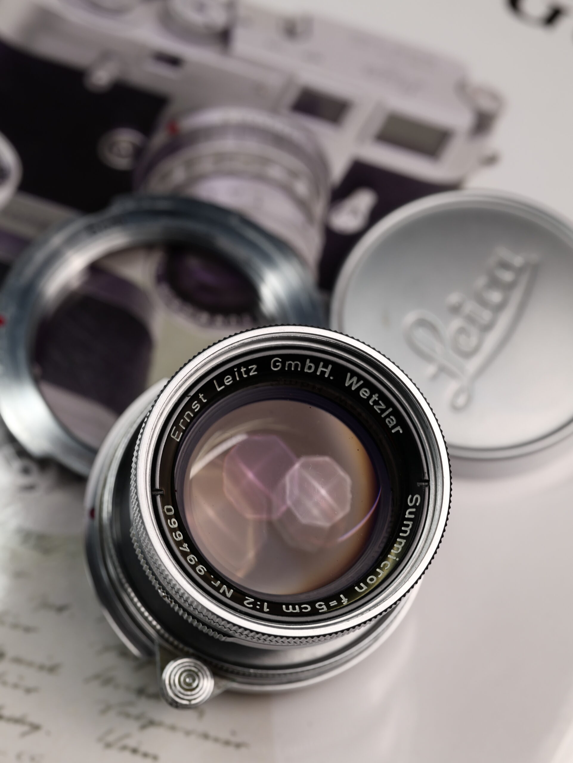 Leica summicron 50 F2.0 Yellow Radioactive - Thorium glass