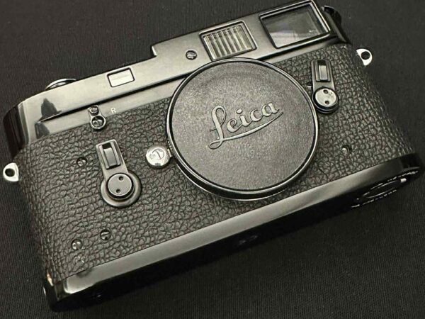 Leica M4 orignal black paint -Fullly CLA