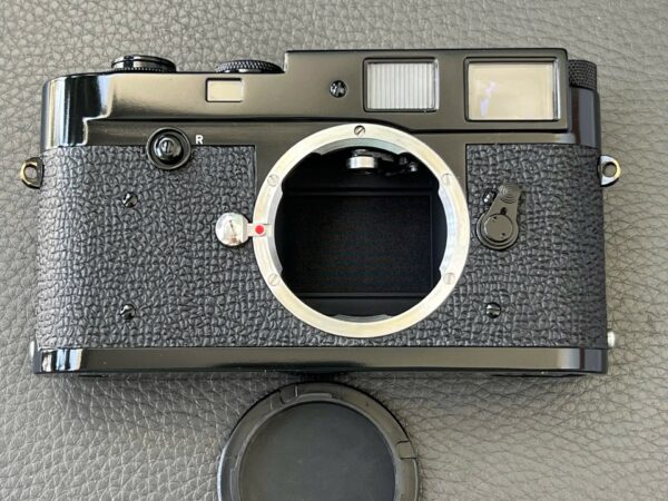 [MINT]LEICA M2 Black paint "Button rewind - small window "
