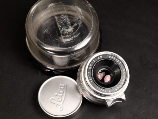 Mint: Leica Summaron 35 F2.8