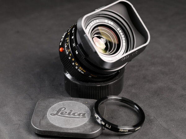 Leica Summicron 35 F2.0 Asph black