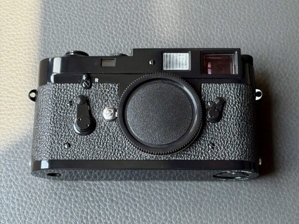 LEICA M2 Black paint - repaint